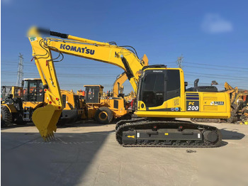 Гусеничный экскаватор KOMATSU PC220-8