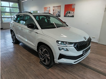 Внедорожник Skoda Karoq Sportline 1,5 TSI DSG*AHK*PSD*STD.HZG*NAVI: фото 3 Внедорожник Skoda Karoq Sportline 1,5 TSI DSG*AHK*PSD*STD.HZG*NAVI: фото 3