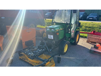 Коммунальный трактор JOHN DEERE