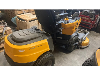 Газонокосилка Stiga Park Pro 540IX 4WD 125 Combi Pro el.: фото 3 Газонокосилка Stiga Park Pro 540IX 4WD 125 Combi Pro el.: фото 3