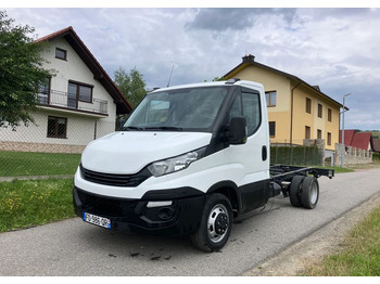 Грузовик-шасси IVECO Daily 35c14