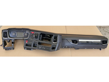 Кабина и интерьер SCANIA R