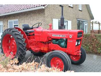 Трактор VOLVO