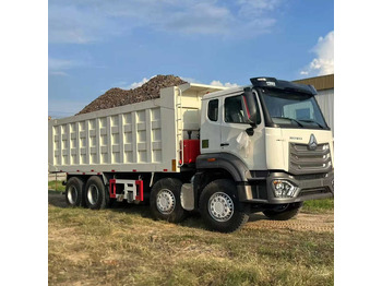 Самосвал SINOTRUK HOWO