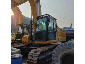 Гусеничный экскаватор CATERPILLAR
