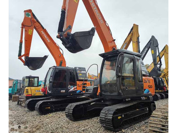 Гусеничный экскаватор HITACHI ZX120