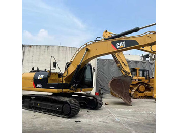 Гусеничный экскаватор CATERPILLAR 320D2