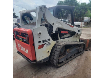 Мини-погрузчик с бортовым поворотом BOBCAT T590
