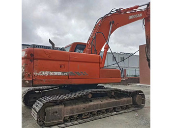 Гусеничный экскаватор DOOSAN DX225LC-9C