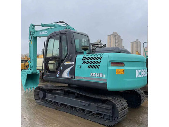 Гусеничный экскаватор KOBELCO