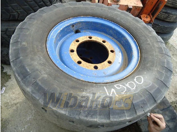 Колёсный погрузчик