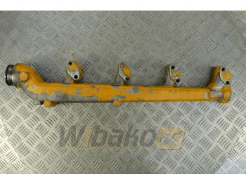 : фото в шапке страницы