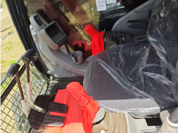 Гусеничный экскаватор Hitachi ZX240-3G: фото 5