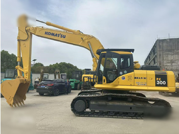 Гусеничный экскаватор KOMATSU PC300-7