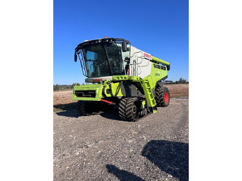 Зерноуборочный комбайн CLAAS Lexion 770