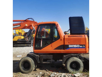 Колёсный экскаватор DOOSAN DH150W-7