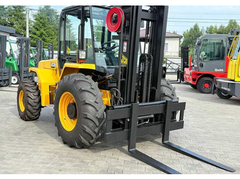 Внедорожный погрузчик JCB 940 / DIESEL / TRIPLEX 4500MM / FORK POSITIONER / FORK SIDESHIFT / 4T / NEW TYRES / LIKE NEW: фото 5