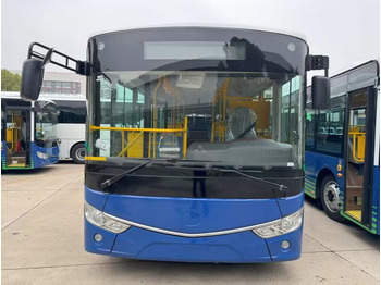 : фото в шапке страницы