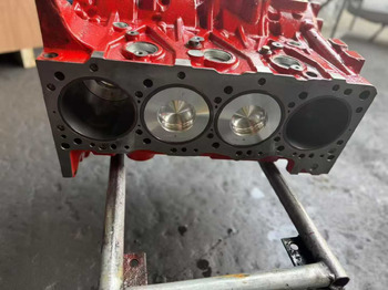 Блок цилиндров для Экскаваторов HINO J05E 11401-E0702: фото 3 Блок цилиндров для Экскаваторов HINO J05E 11401-E0702: фото 3