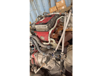 : фото в шапке страницы