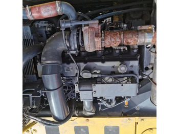 Двигатель KOMATSU