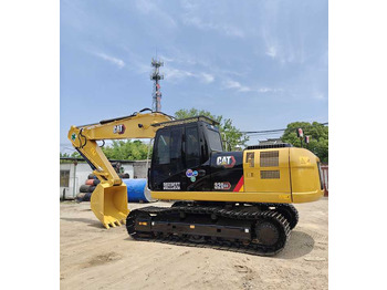 Гусеничный экскаватор CATERPILLAR 320D2