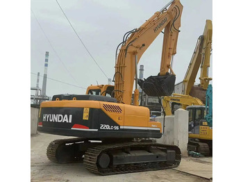 Гусеничный экскаватор HYUNDAI