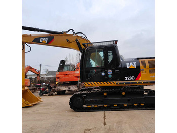 Гусеничный экскаватор CATERPILLAR 312D