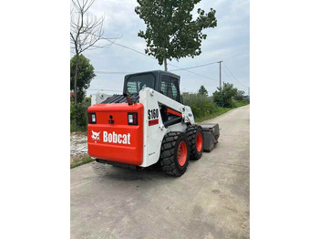 Мини-погрузчик с бортовым поворотом USED BOBCAT S160 Skid-steer Loader Bobcat S160 Carry Sweeper with Very Good Performance Is for Sale at a Low Price.: фото 5