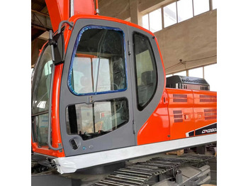 Мини-экскаватор DOOSAN DX260