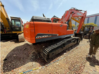 Гусеничный экскаватор DOOSAN DX300LC-9C
