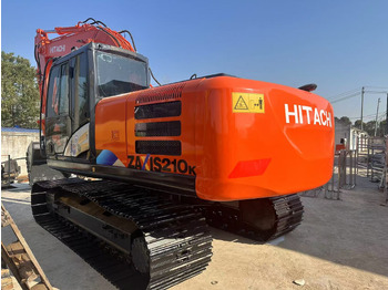 Гусеничный экскаватор HITACHI ZX210