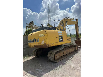 Гусеничный экскаватор KOMATSU PC200
