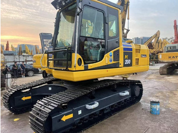 Гусеничный экскаватор KOMATSU PC200-8: фото 3
