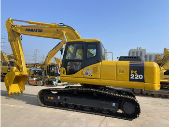 Гусеничный экскаватор KOMATSU PC220-7