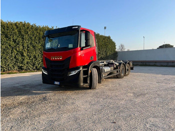Крюковой мультилифт IVECO X-WAY