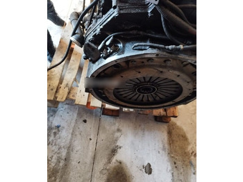 Двигатель MAN F2000