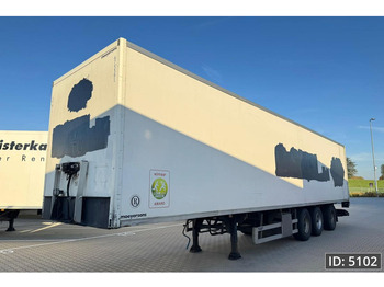 : фото в шапке страницы