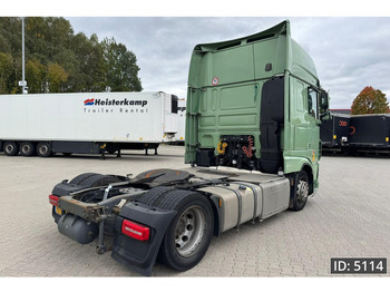 Тягач DAF XF 440 SSC, Euro 6, Mega / Standklima / Fridge / 2 Tanks: фото 3 Тягач DAF XF 440 SSC, Euro 6, Mega / Standklima / Fridge / 2 Tanks: фото 3
