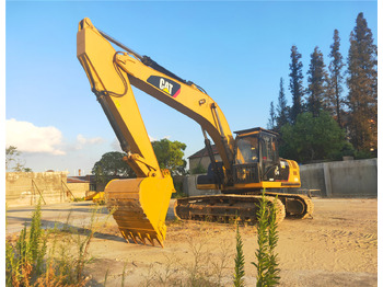 Гусеничный экскаватор CATERPILLAR 325D