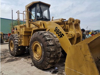 Колёсный погрузчик CATERPILLAR 980F