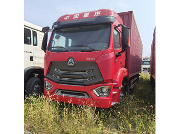 Грузовик с закрытым кузовом SINOTRUK HOWO