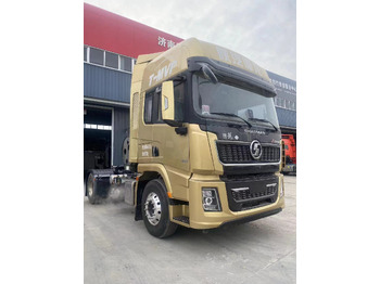 Новый Тягач SINOTRUK Delong X5000 4X2 Atomatic Tractor Unit: фото 4