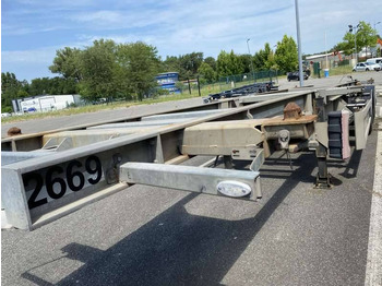 Полуприцеп-контейнеровоз/ Сменный кузов