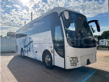 Туристический автобус