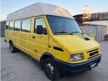 Микроавтобус IVECO
