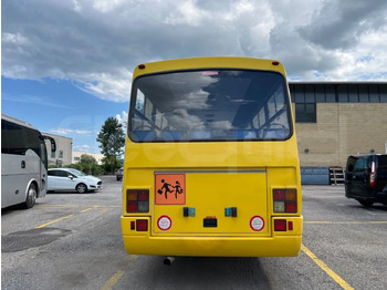 Школьный автобус Iveco Cacciamali: фото 5