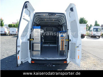Цельнометаллический фургон FORD Transit