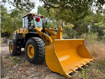 Колёсный погрузчик SDLG