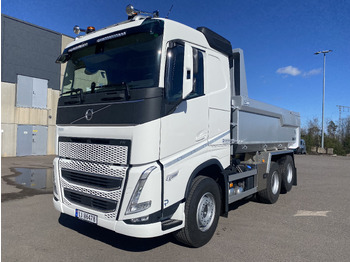 Самосвал VOLVO FH 540
